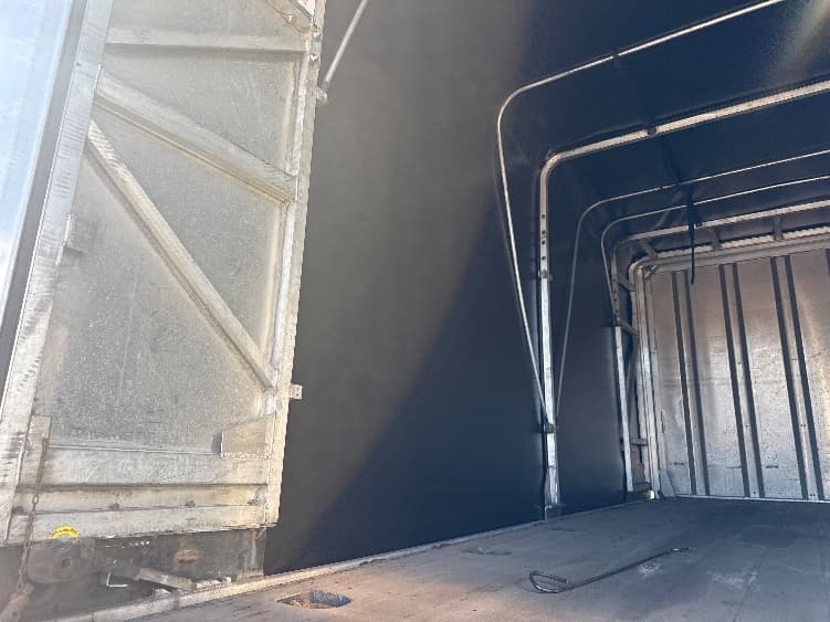 2019 Freightliner M2 106 — photo 10