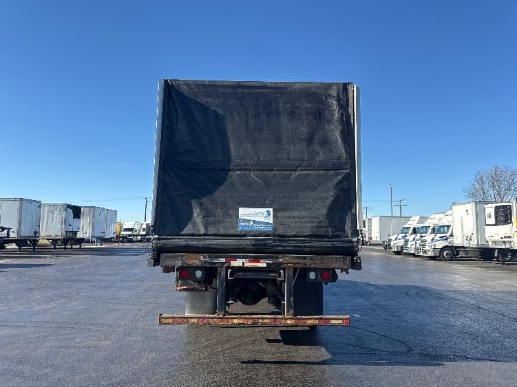 2019 Freightliner M2 106 — photo 7