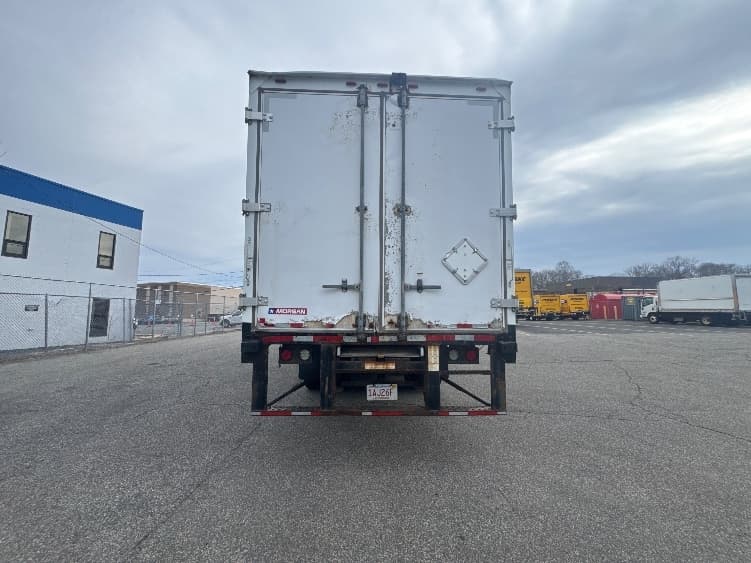 2019 Freightliner M2 106 — photo 7