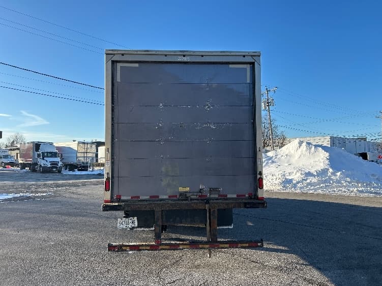 2019 Freightliner M2 106 — photo 7