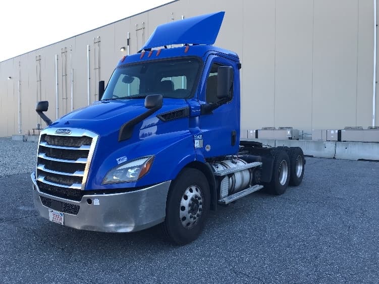 2019 Freightliner Cascadia — photo 3