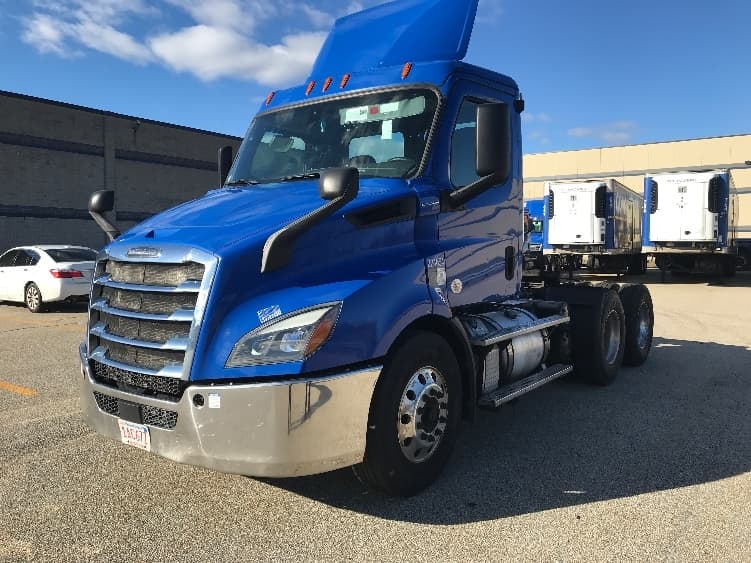 2019 Freightliner Cascadia — photo 3