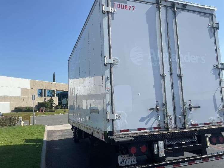 2019 Isuzu NQR — photo 6