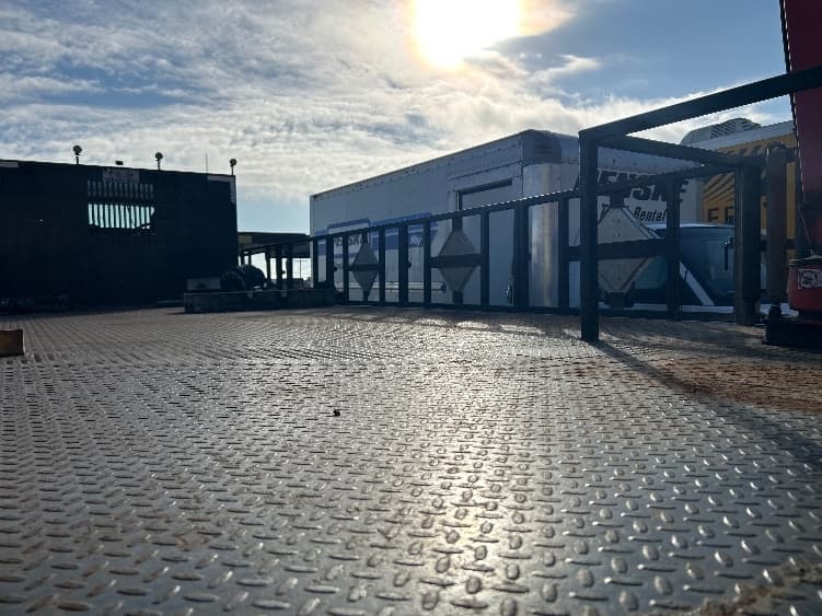 2019 Freightliner 114SD — photo 10