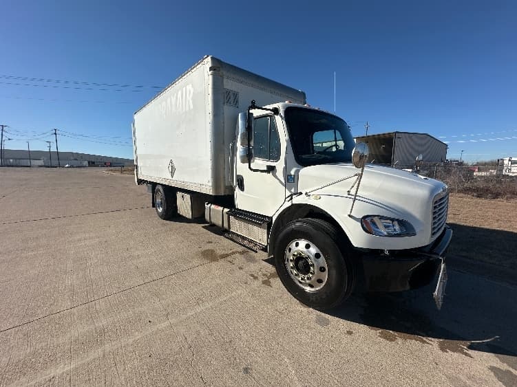 2019 Freightliner M2 106