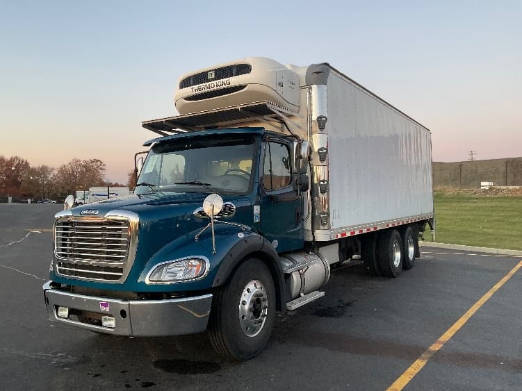 2019 Freightliner M2 112 — photo 3
