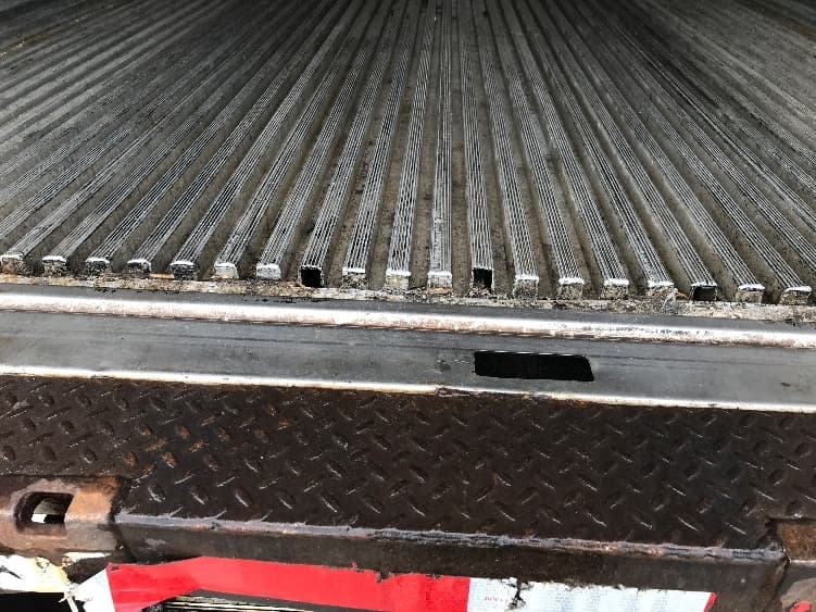 2019 Freightliner M2 106 — photo 9