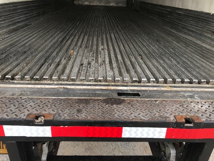 2019 Freightliner M2 106 — photo 9