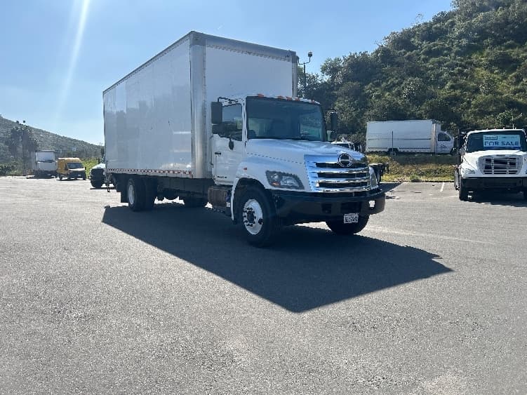 2019 Hino 268
