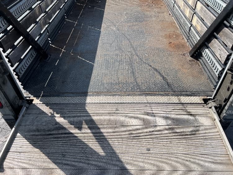 2019 Freightliner M2 106 — photo 9