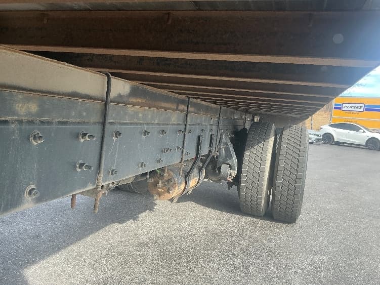 2019 Freightliner M2 106 — photo 5