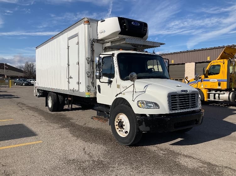 2019 Freightliner M2 106