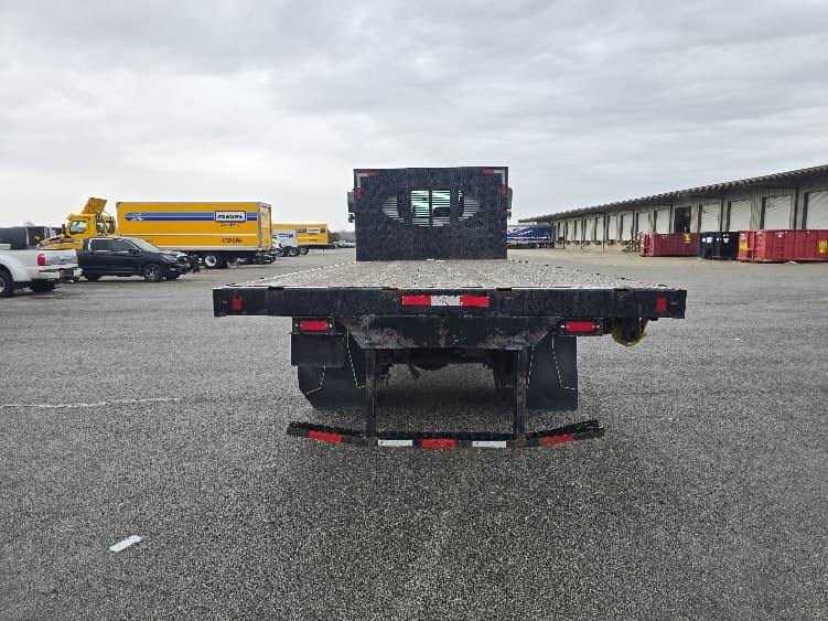 2019 Hino 268 — photo 7