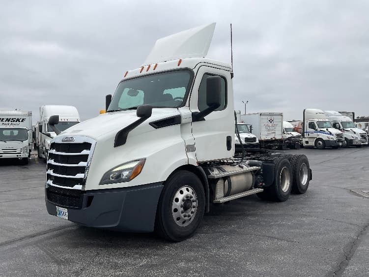 2019 Freightliner Cascadia — photo 3