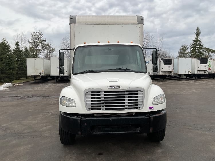 2019 Freightliner M2 106 — photo 2