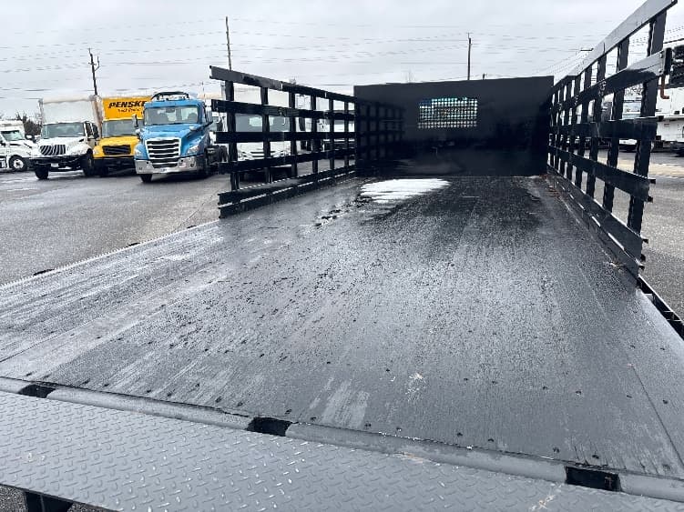 2023 Isuzu NPR — photo 10