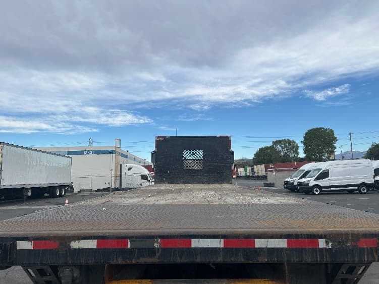 2019 Freightliner M2 106 — photo 8