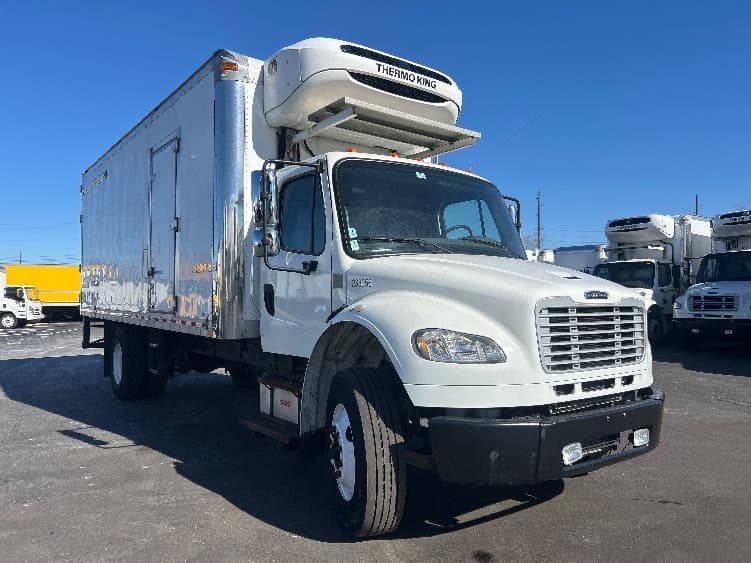 2019 Freightliner M2 106