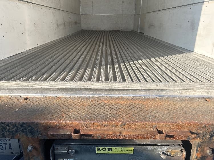 2019 Freightliner M2 106 — photo 9