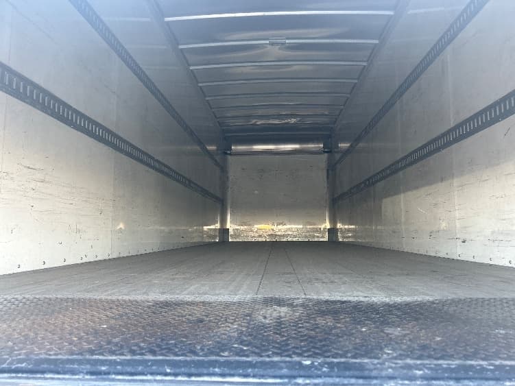 2024 Freightliner M2 106 — photo 8