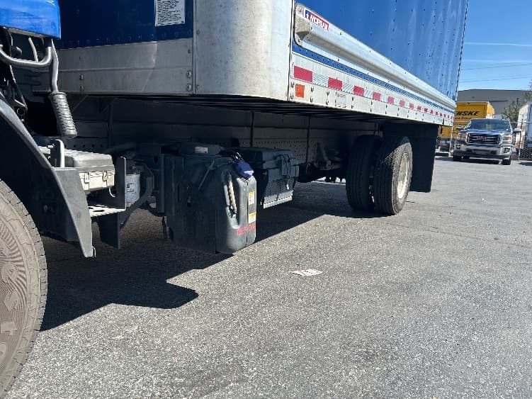 2019 Isuzu NPR — photo 5