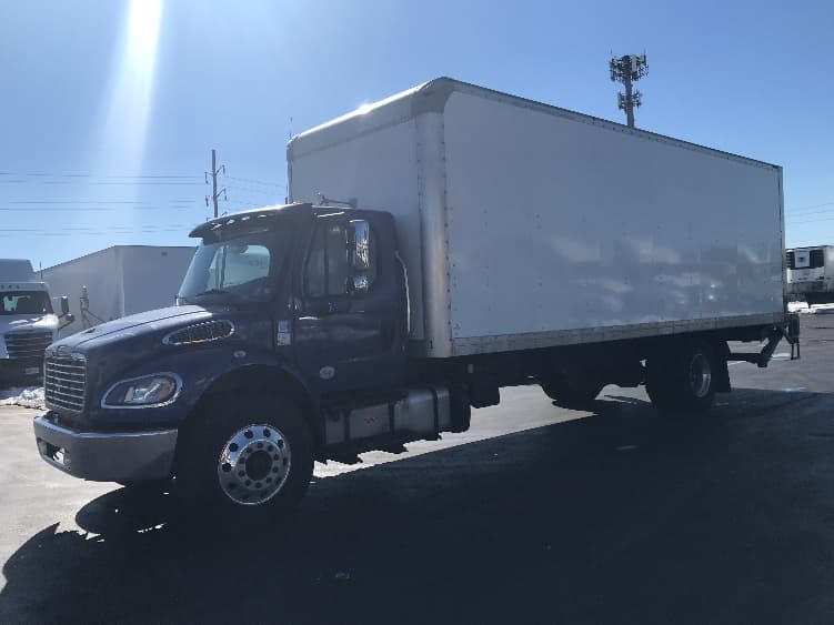 2019 Freightliner M2 106 — photo 3