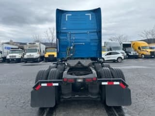 2019 Volvo VNL 760 — photo 6