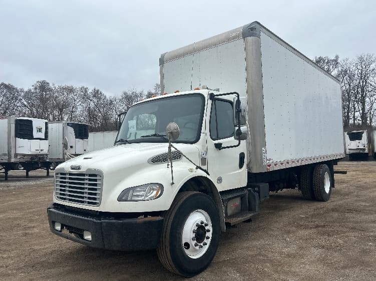 2019 Freightliner M2 106 — photo 3