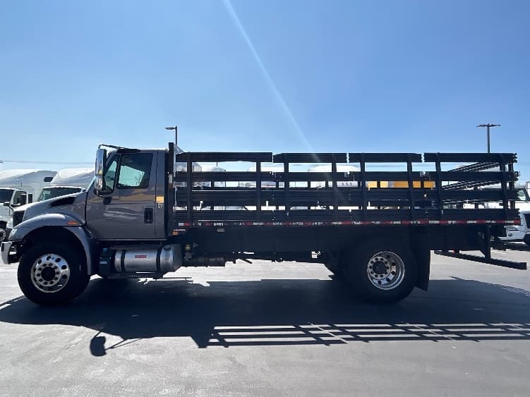 2019 International 4300 — photo 4