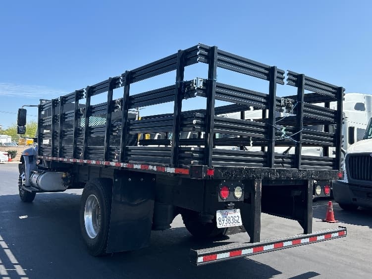 2019 International 4300 — photo 6