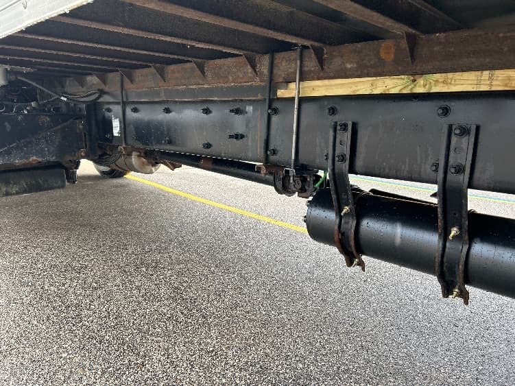 2019 Freightliner M2 106 — photo 5