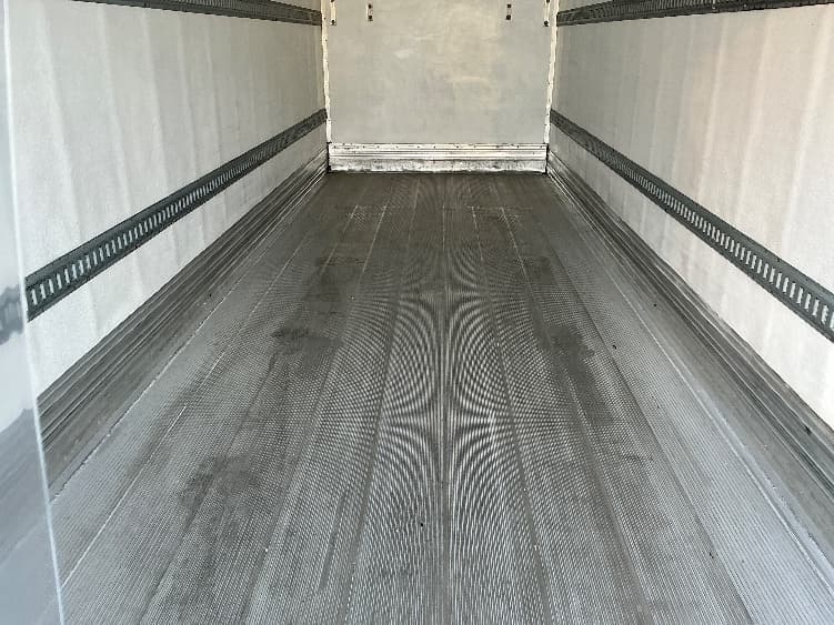 2019 Freightliner M2 112 — photo 10