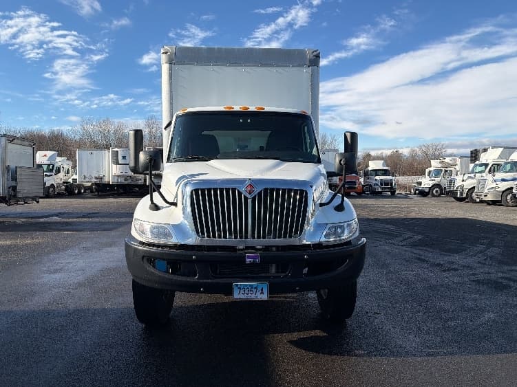 2021 International MV — photo 2