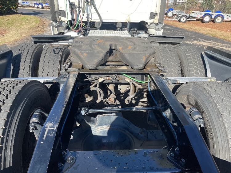 2019 Freightliner Cascadia — photo 6