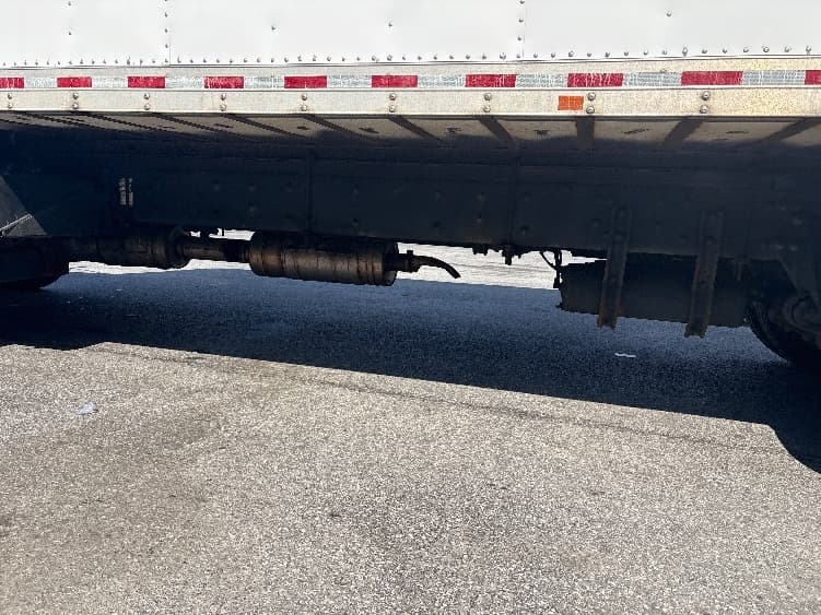 2017 Freightliner M2 106 — photo 5