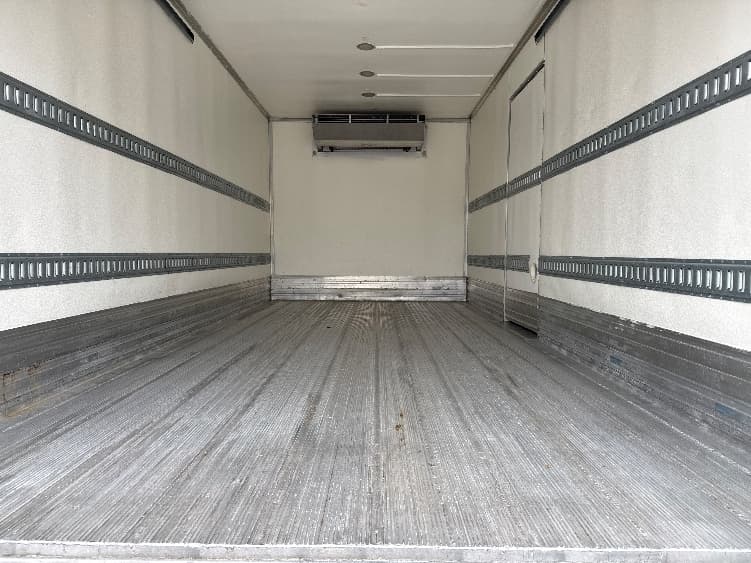 2020 International MV — photo 10