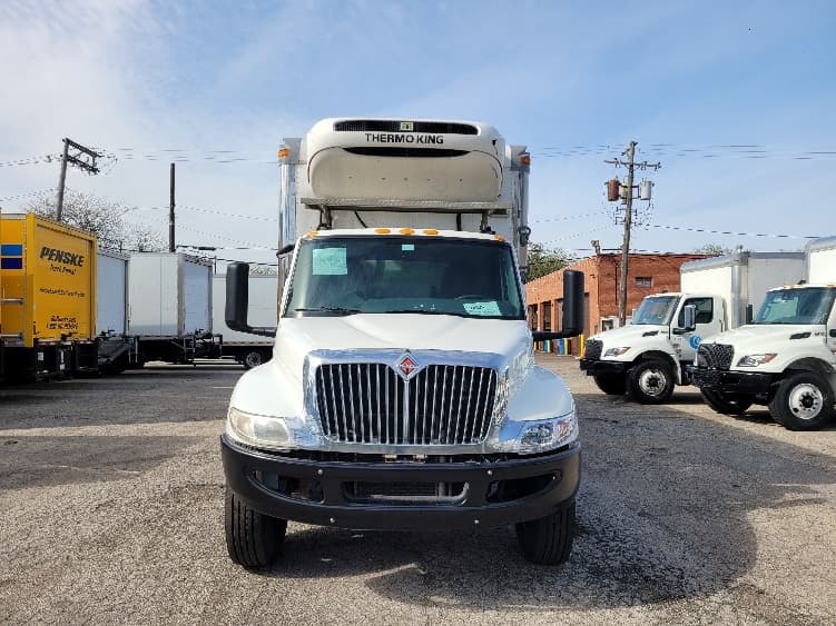 2019 International MV — photo 2