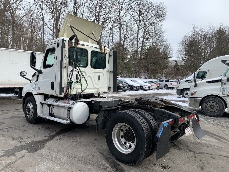 2019 Freightliner Cascadia — photo 5