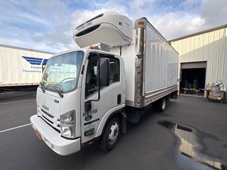 2019 Isuzu NQR — photo 3