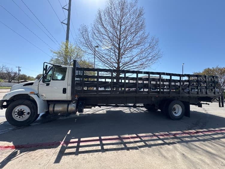 2019 International 4300 — photo 4