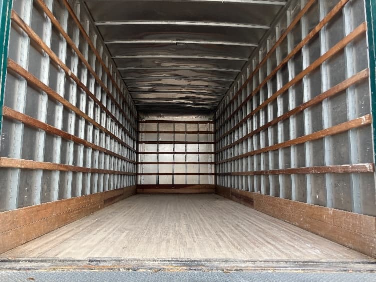 2019 Freightliner M2 106 — photo 10