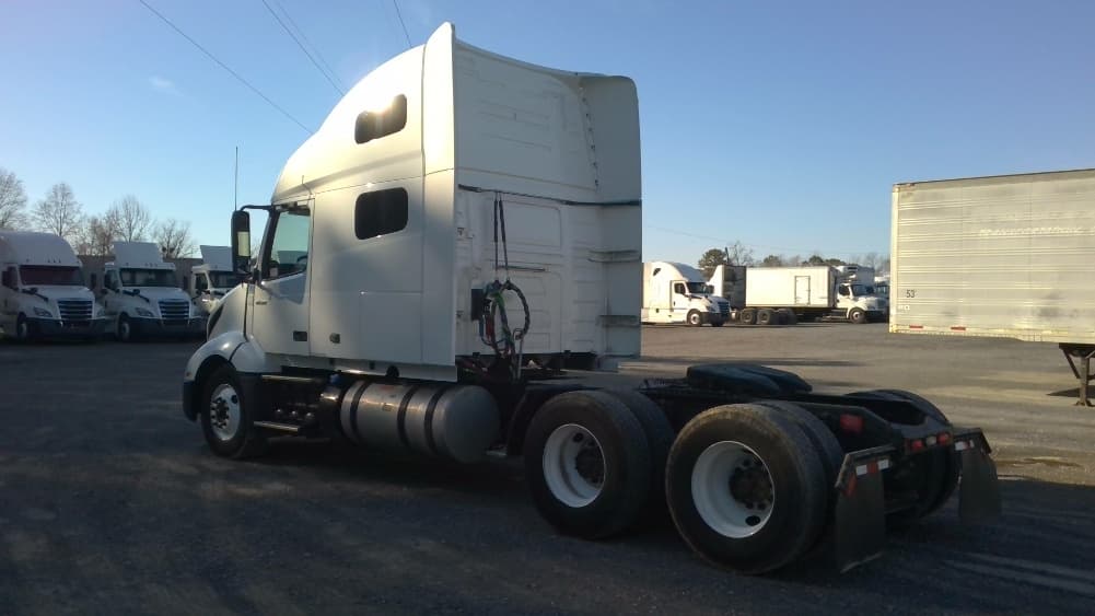 2019 Volvo VNL 760 — photo 5