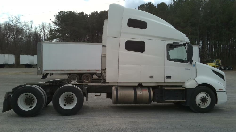 2019 Volvo VNL 760 — photo 8
