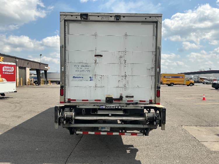 2020 Freightliner M2 106 — photo 7