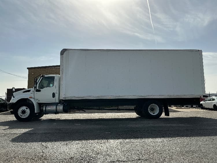 2020 International MV — photo 4