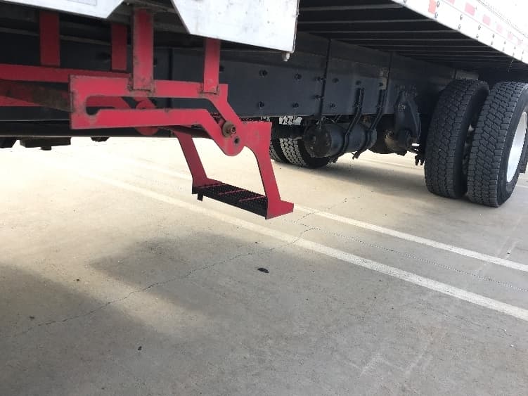 2020 Freightliner M2 106 — photo 5