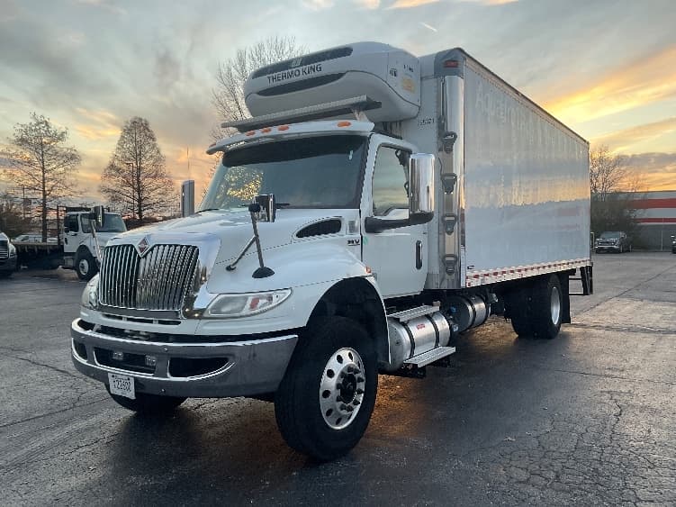 2020 International MV — photo 3