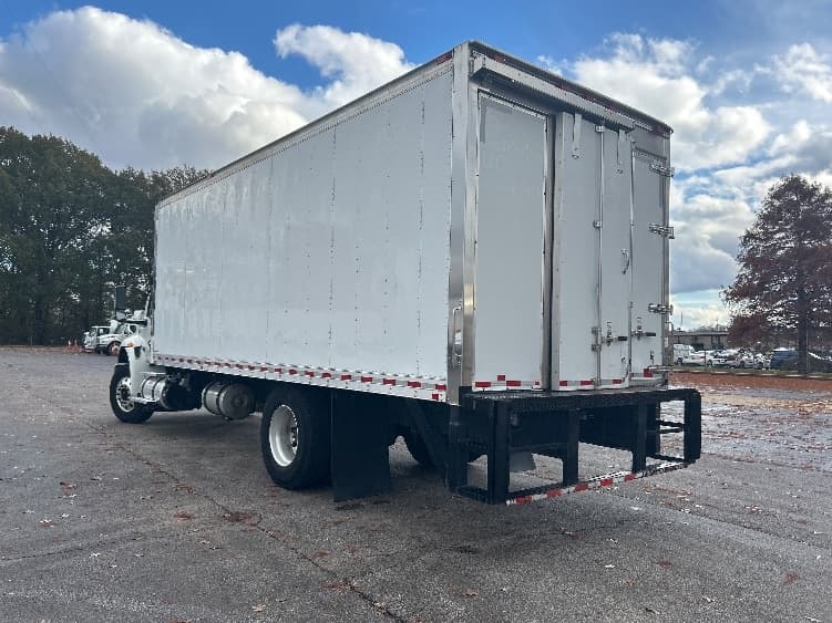 2020 International MV — photo 6