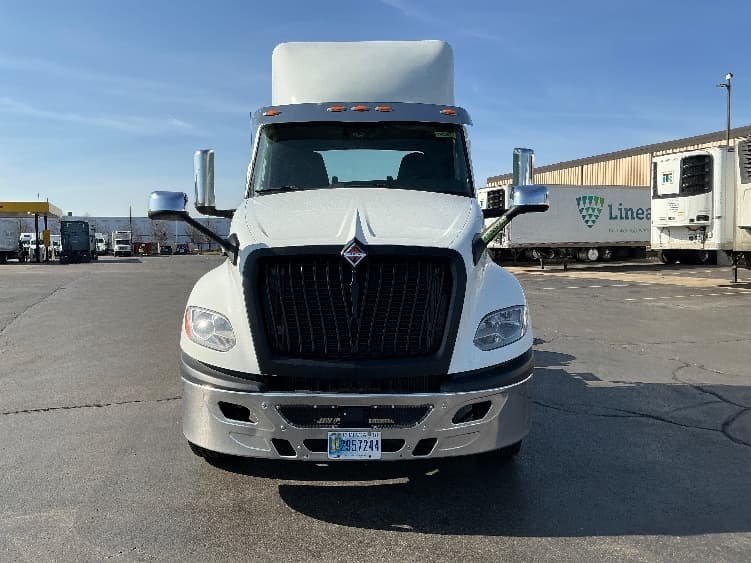 2020 International LT — photo 2