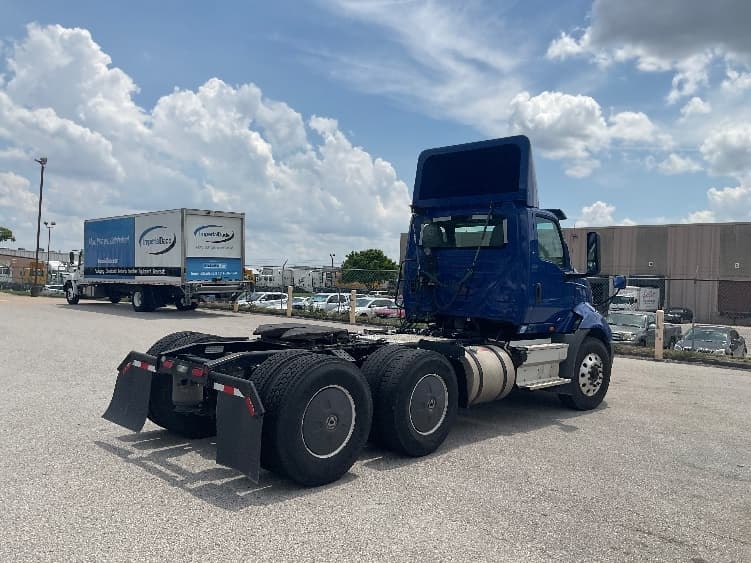 2020 International RH — photo 7